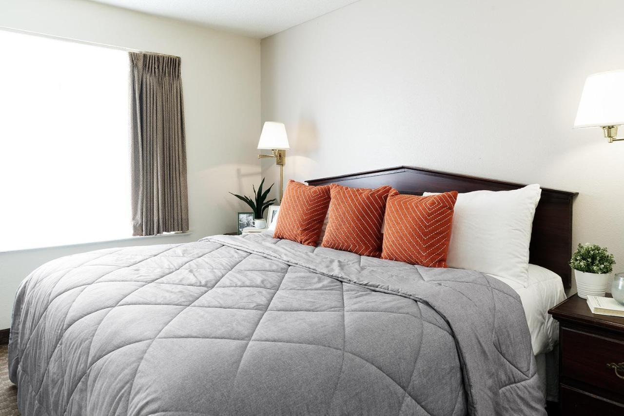 Intown Suites Extended Stay Chicago Il - Oakbrook Villa Park Extérieur photo